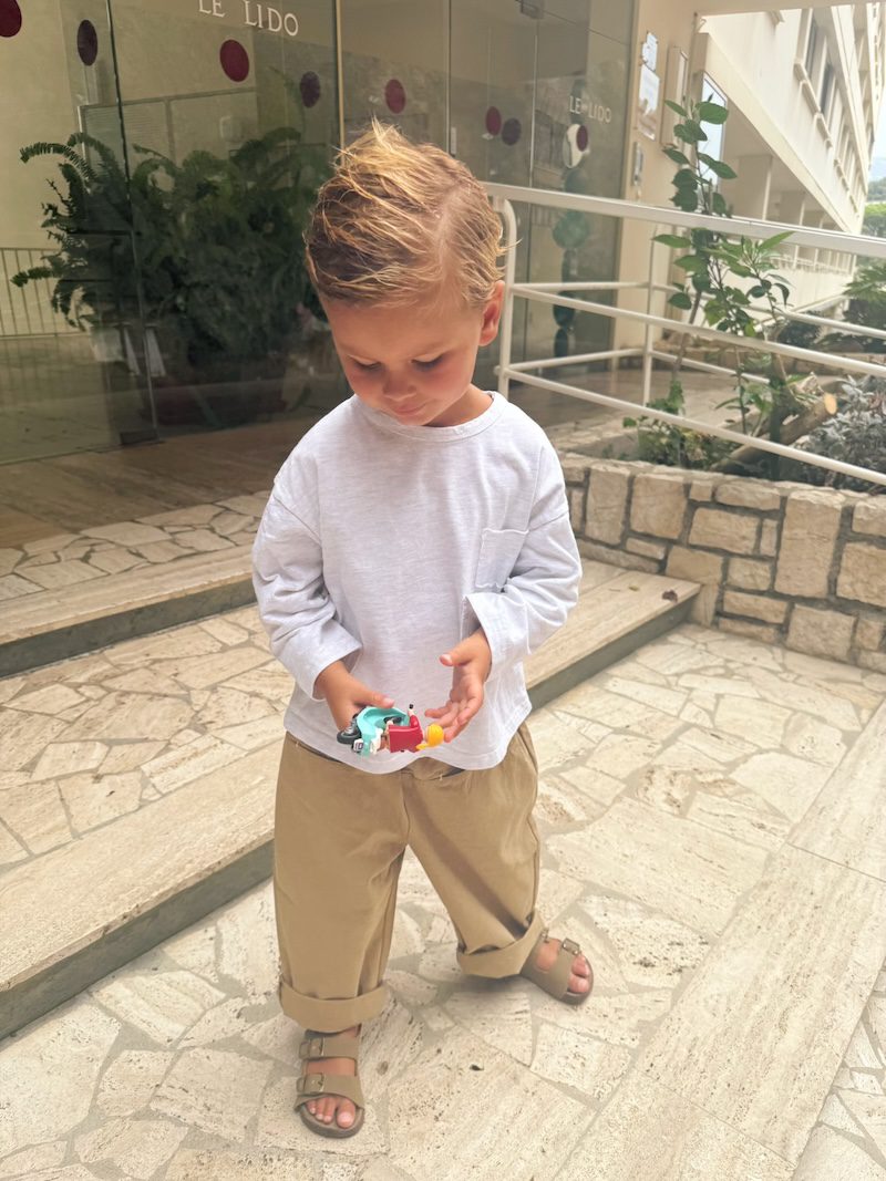 Beige pocket pants