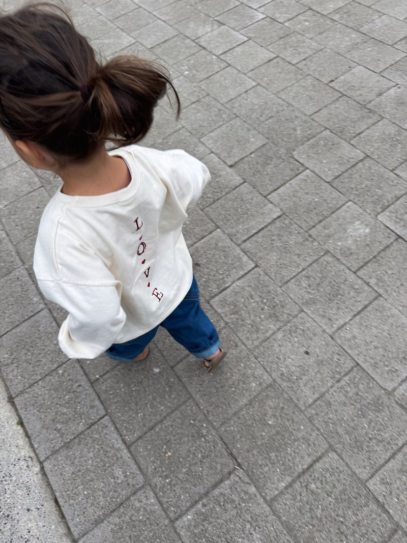 Love tee