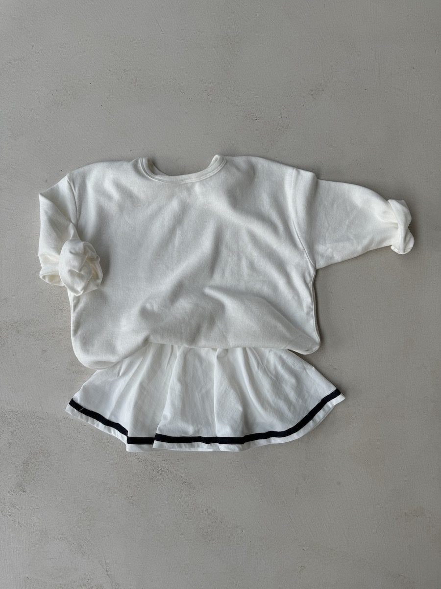 MM Boxy Piping Top