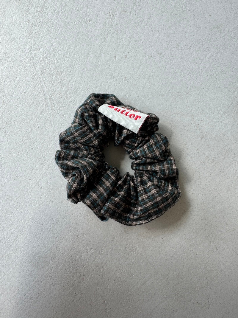 Victoria Scrunchie