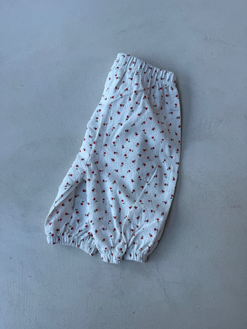 Bebe Flower Puff Pants