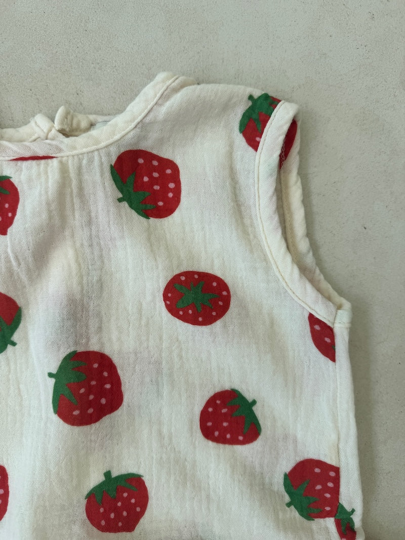 Strawberry Top