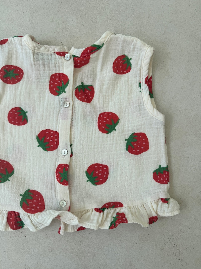 Strawberry Top