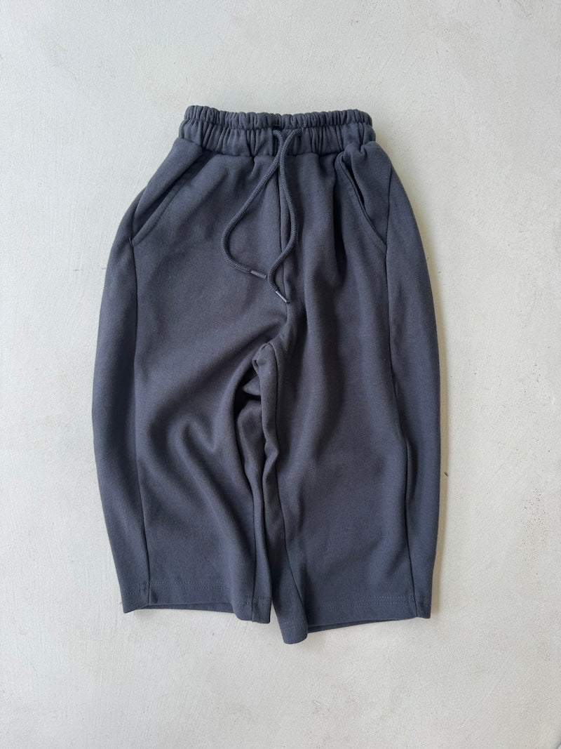 Curved Sweatpants Coal