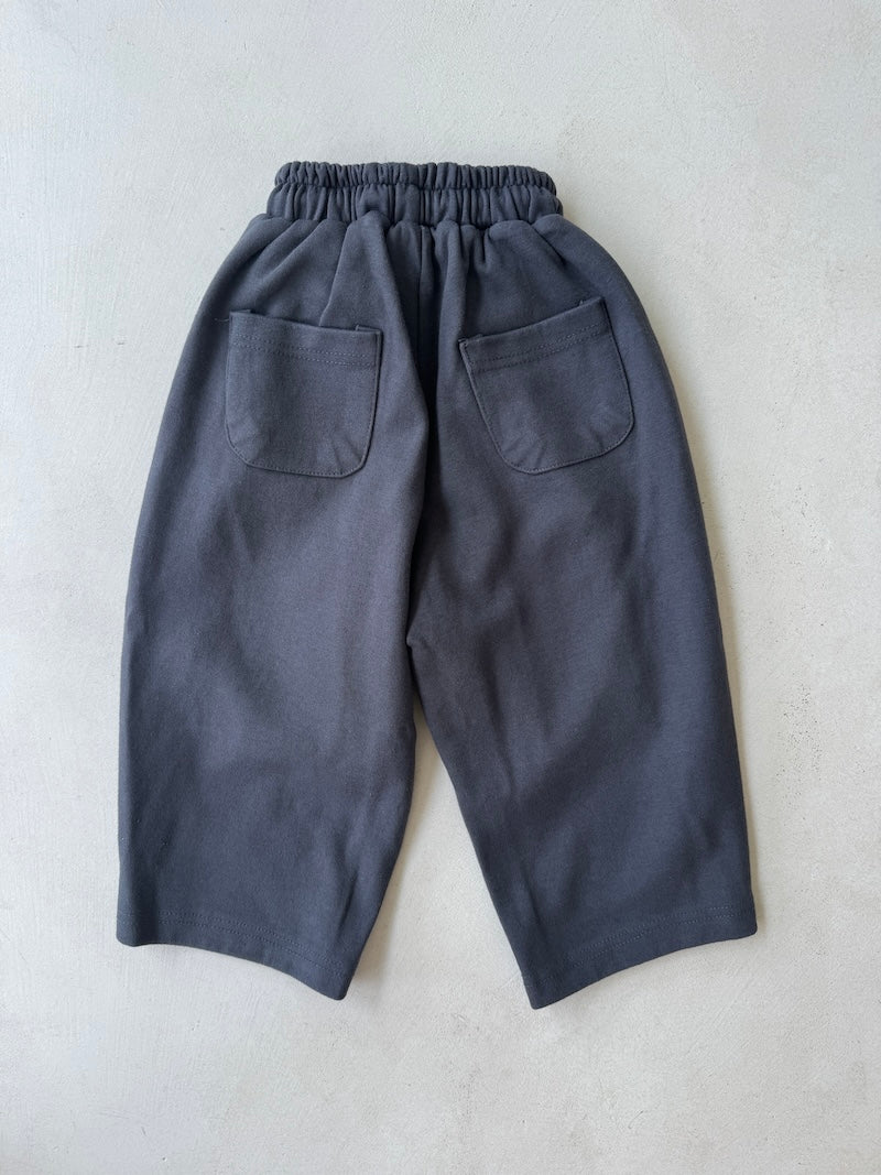 Curved Sweatpants Coal