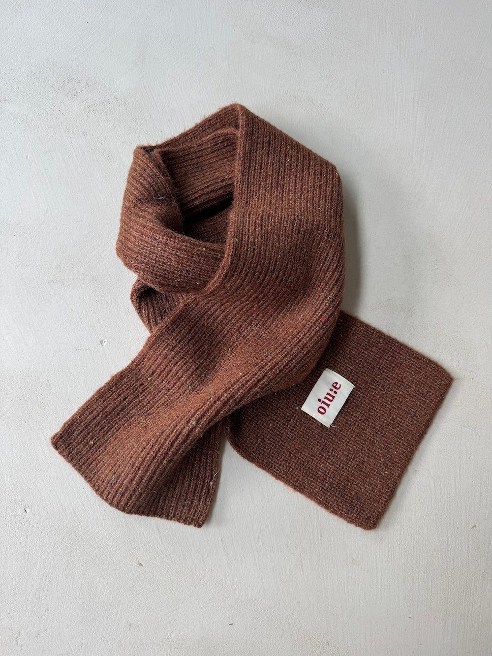 Oiu Scarf