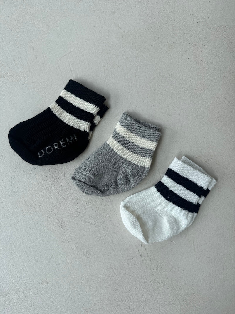 Striped Socks Set