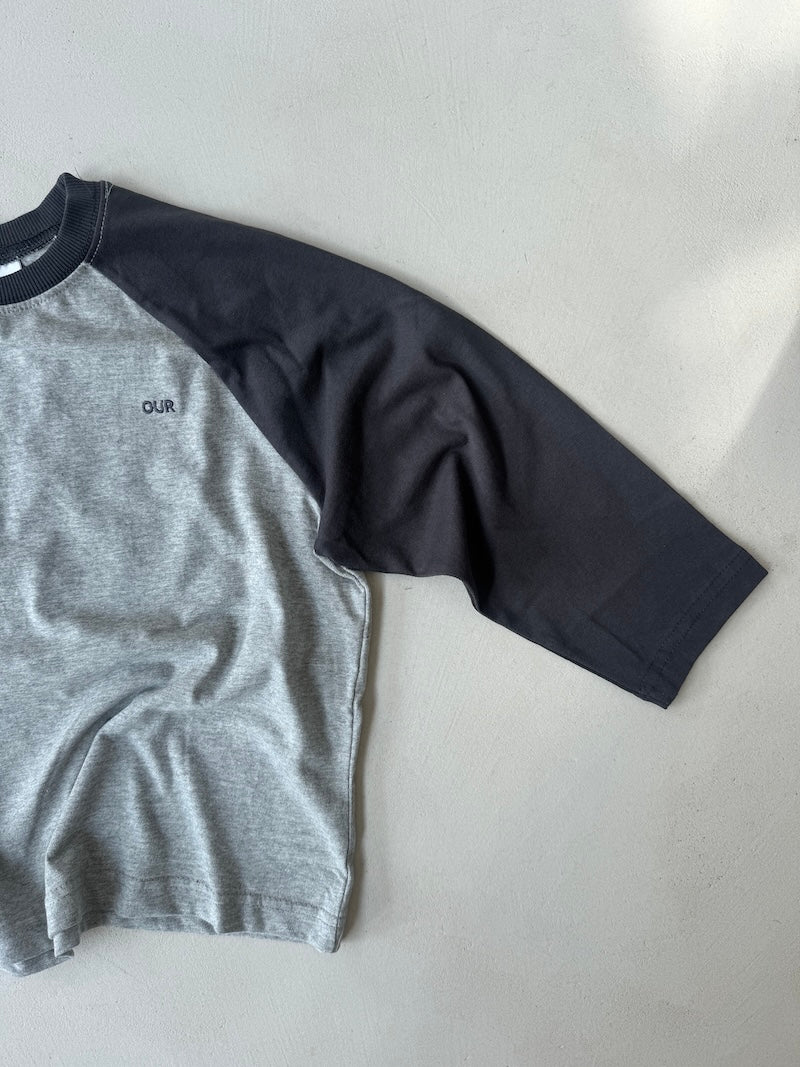 Raglan Tee Charcoal