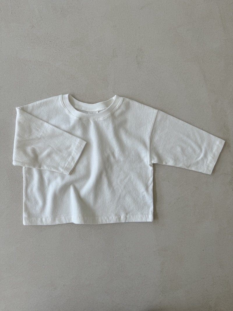 Base Tee