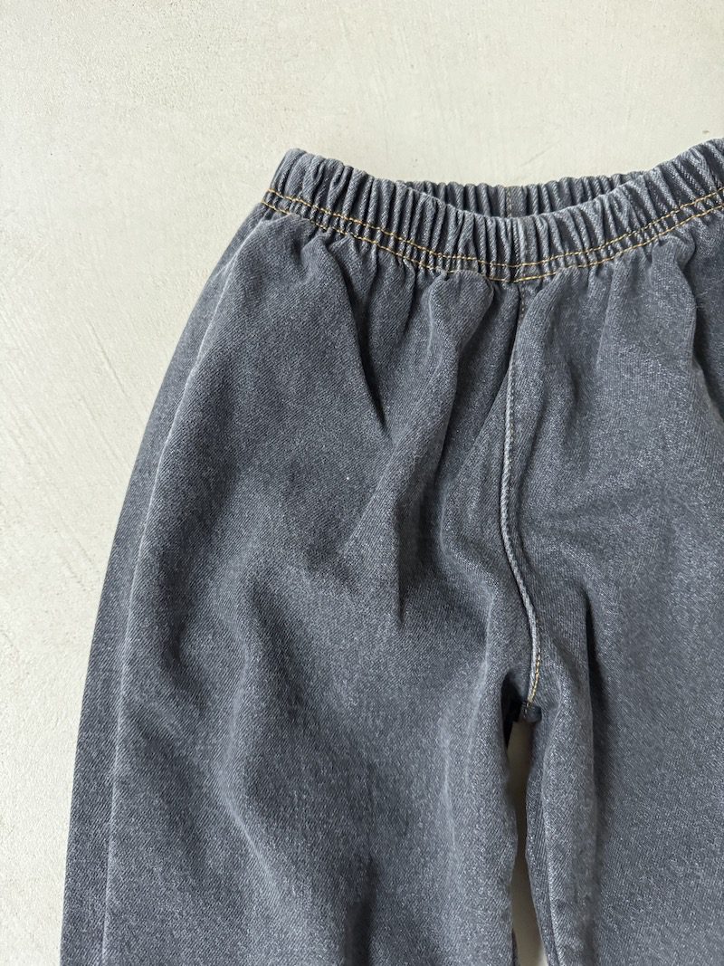 Relaxed Fleeced Jeans