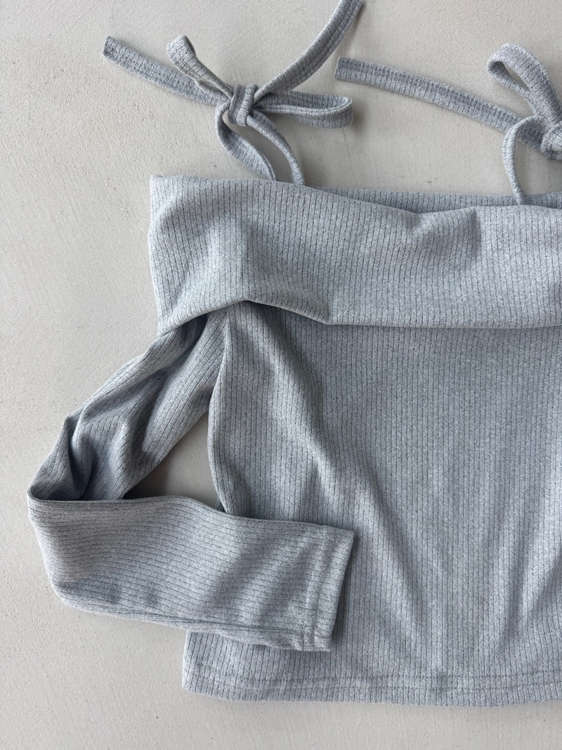 Bibsy Off-Shoulder Top