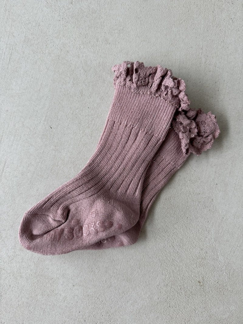 Ruffle Midi Socks