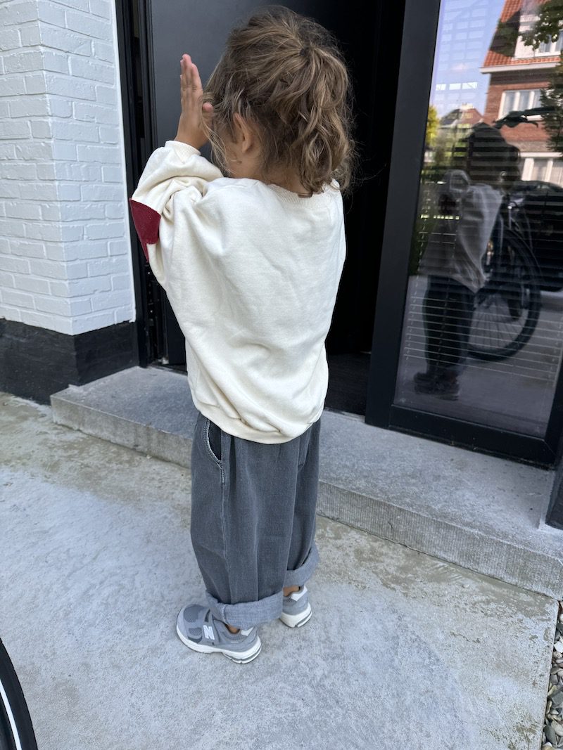 Loose leg Grey Jeans