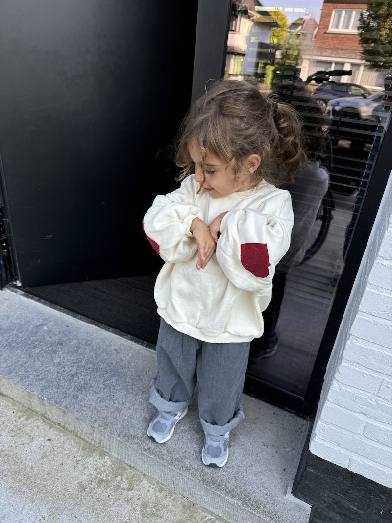 Loose leg Grey Jeans