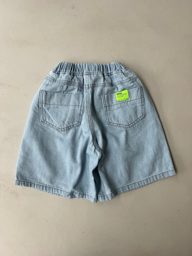 Loose Sky Denim Shorts