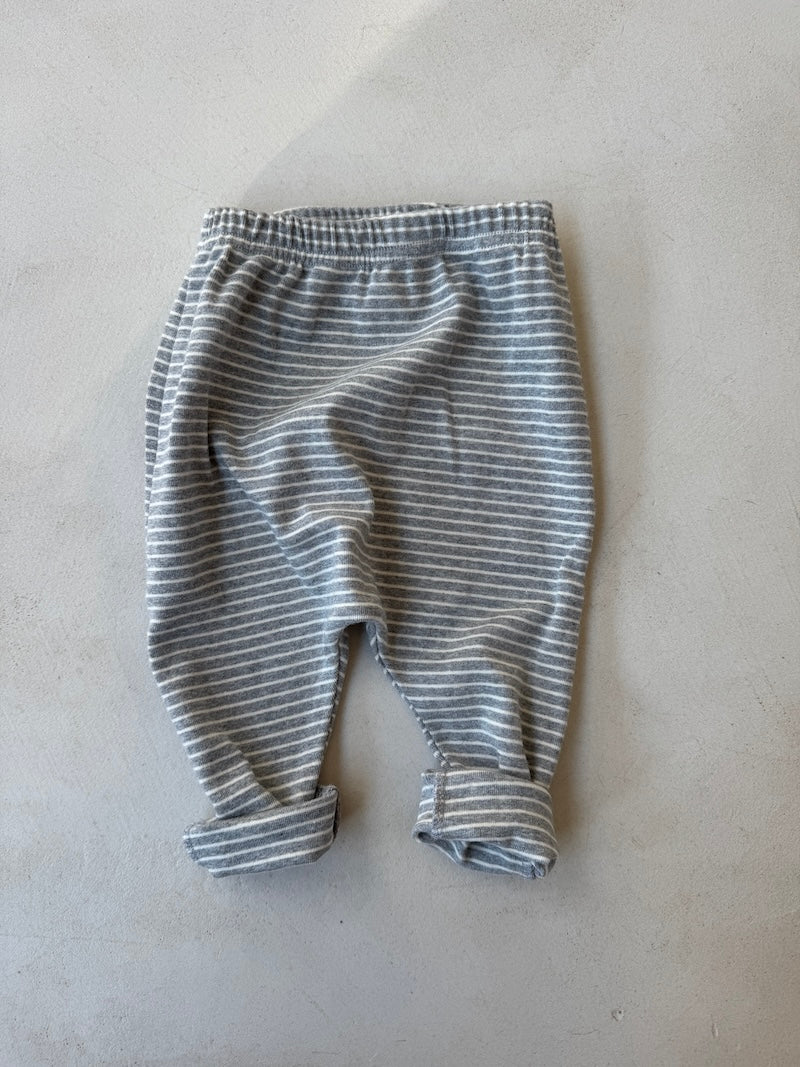 Grey Striped Leggings