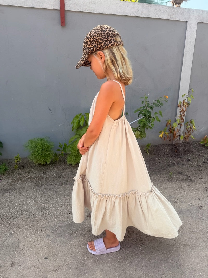Leo Cap