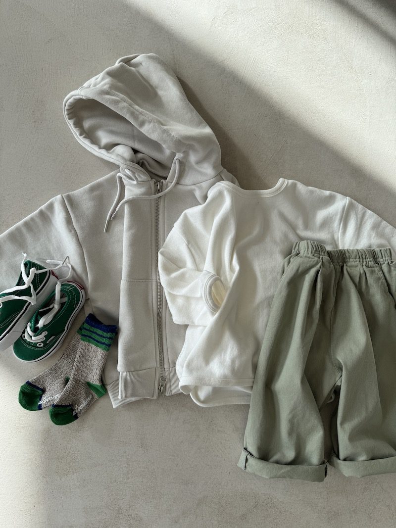 Cream Hoodie Zip Sweatshirt