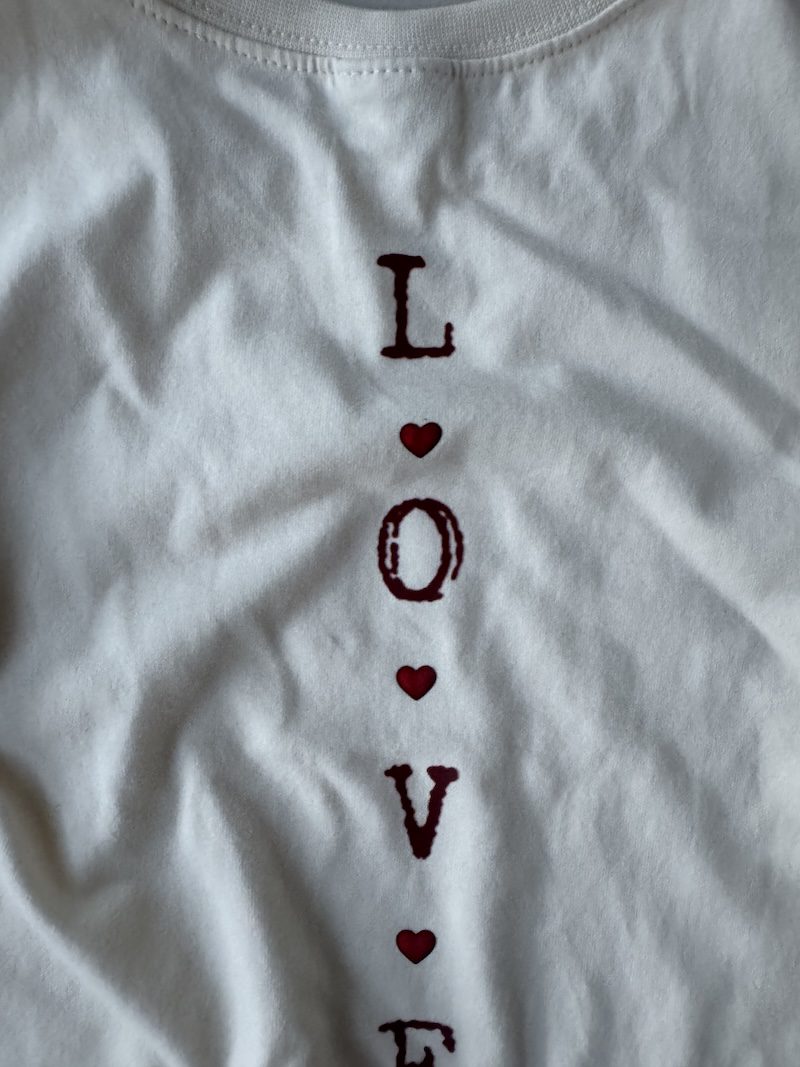 Love tee