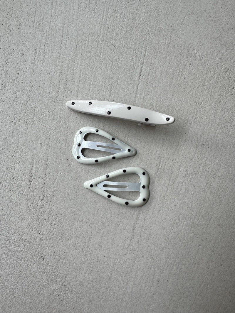 Dot hairpin set