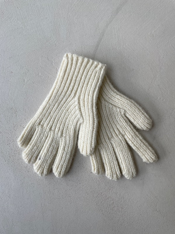 Knitted Gloves